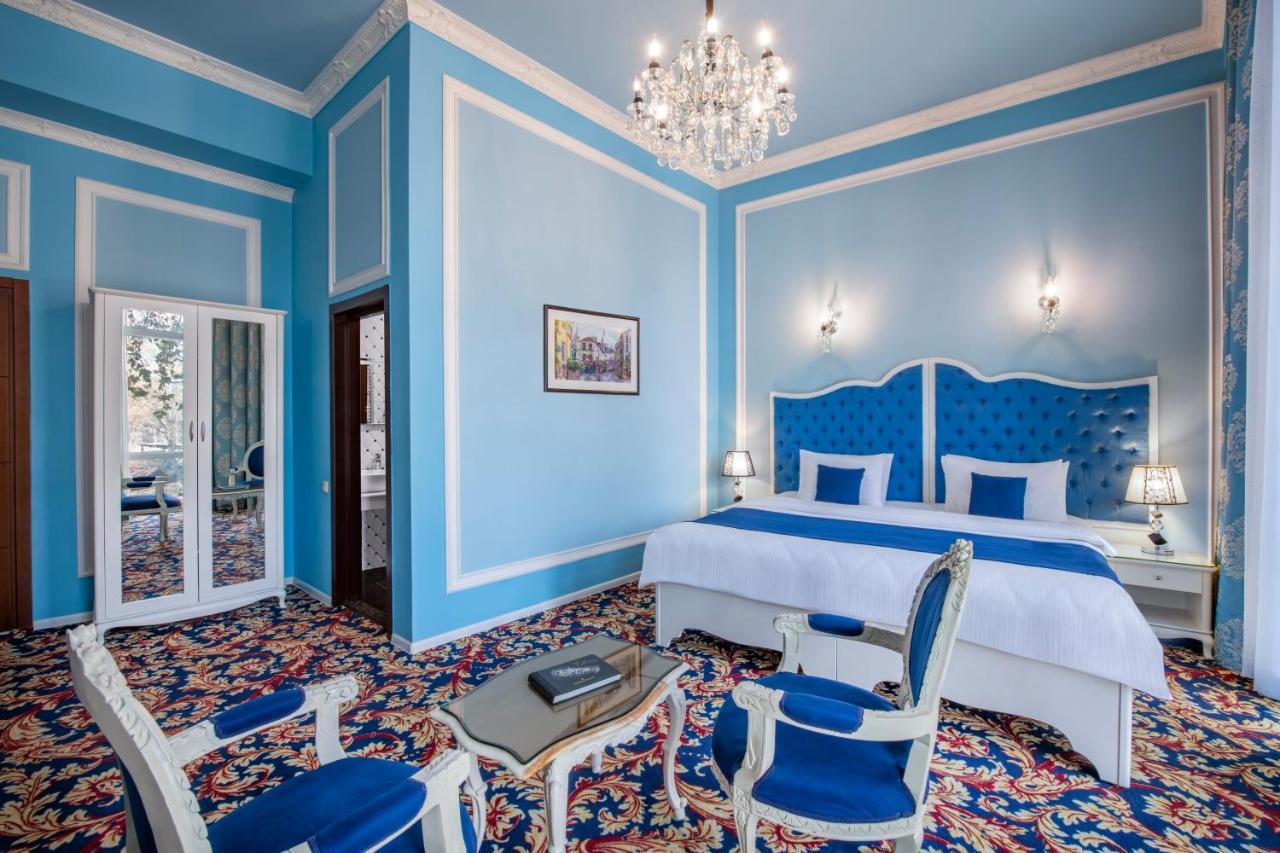 River Side Hotel Tbilisi Exteriér fotografie Deluxe Room