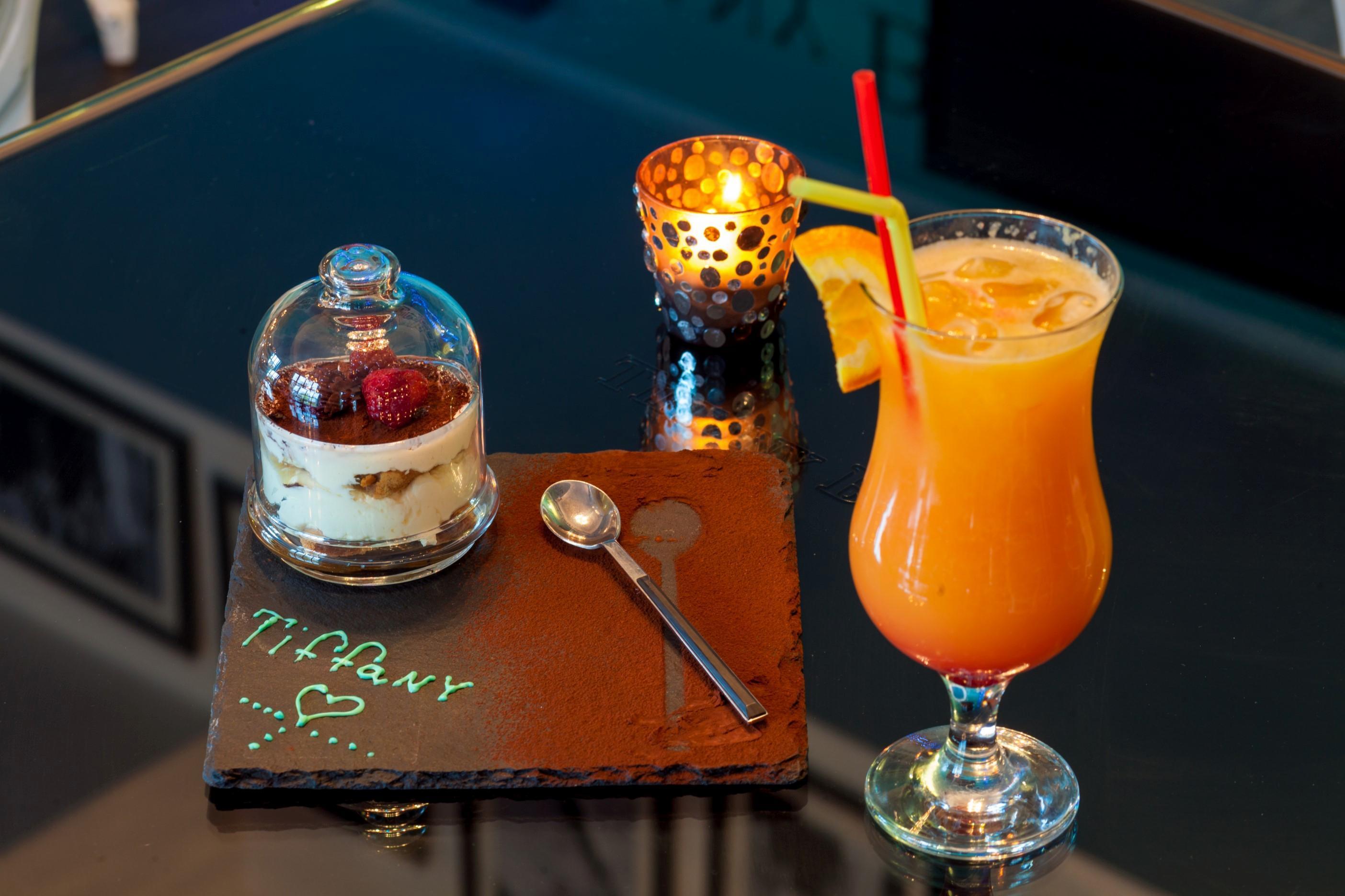 River Side Hotel Tbilisi Exteriér fotografie A non-alcoholic cocktail