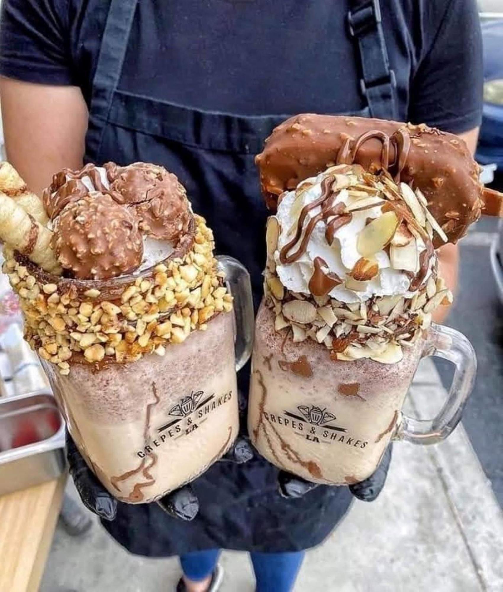 River Side Hotel Tbilisi Exteriér fotografie Milkshakes